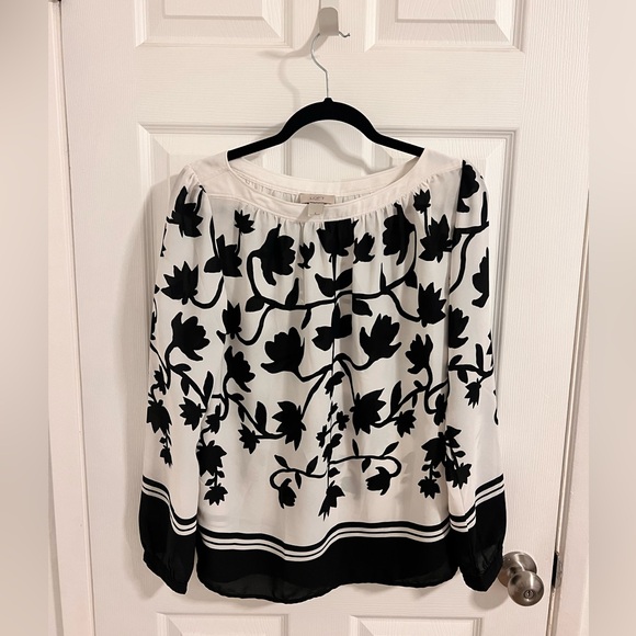 LOFT Tops - Loft Blouse‎